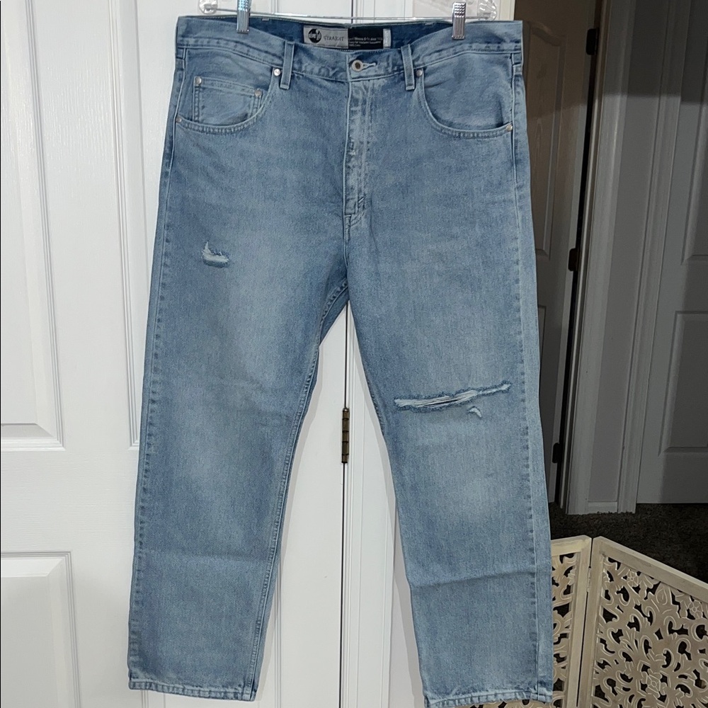 Levi’s Silver Tab straight distressed light wash jeans Size 38W 32L